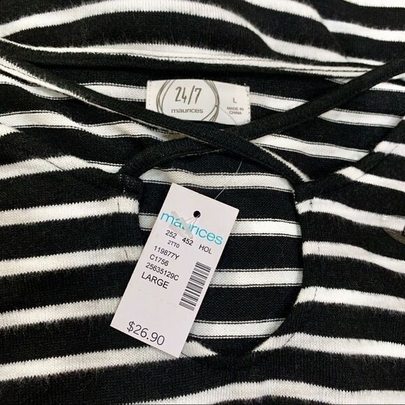 NWT Maurices Long Sleeve Rayon Black/White SOFT Top Sz L NEW - Picture 2 of 10